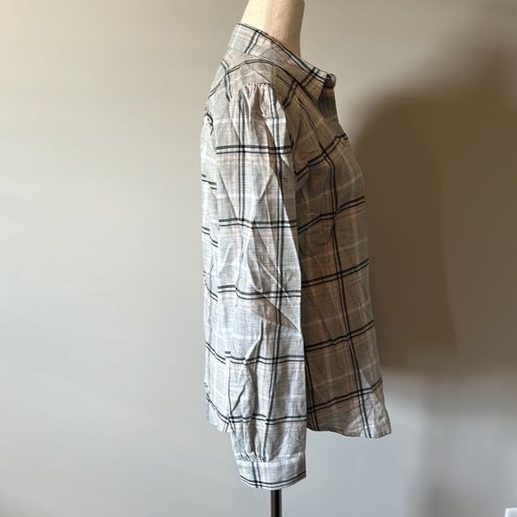 Ann Taylor LOFT sz S button front long sleeved grey plaid top - Picture 3 of 8